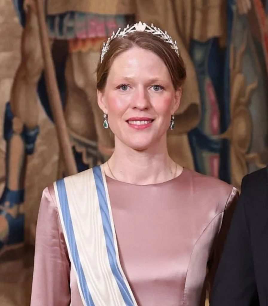 Принцеса Даница от Сърбия – Diamond Bandeau/Scroll Tiara