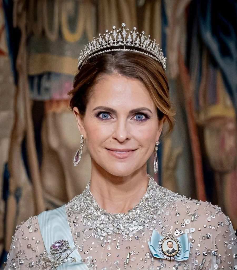 Принцеса Мадлен от Швеция – Modern Fringe Tiara