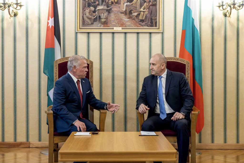 Крал Абдула II и президентът Румен Радев на разговори в Президентството, април 2025 г.