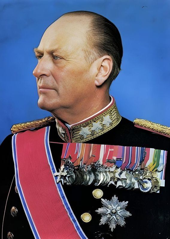 Олаф V
