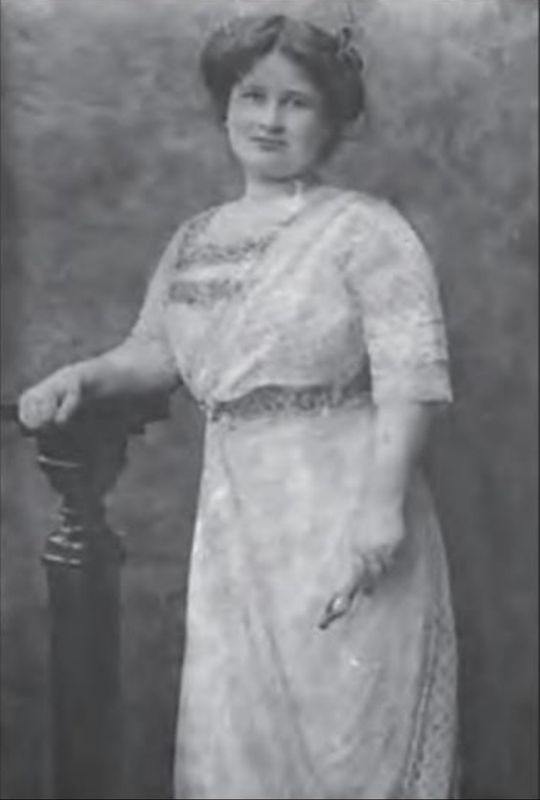 Saliha Naciye Kadın